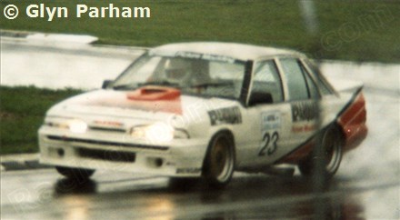 23 - Holden Commodore VL