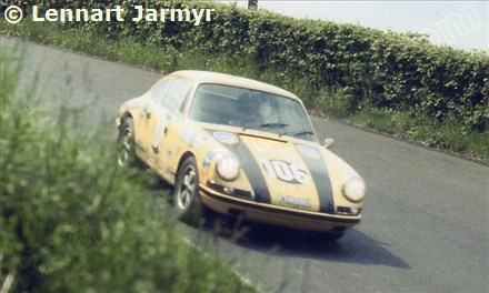 106 - Porsche 911 T - Chiquita