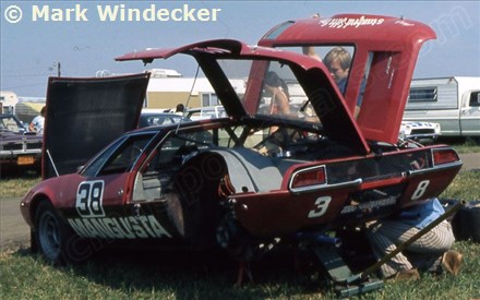 38 - De Tomaso Mangusta