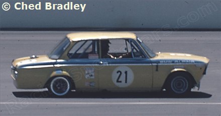 21 - BMW 2002 TI #1666282 - Eilifsen Racing