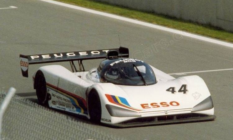http://www.racingsportscars.com/WatermarkedImageHandler.ashx?dir=photo/1990&img=Montreal-1990-09-23-044.jpg&txt=©%20Larry%20Schmidt&wi=