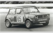 65 - Austin Clubmann 1300 GT - Team Austin Mini