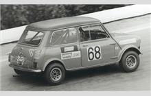 68 - Morris Cooper S - Elan Racing Team
