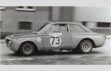 73 - Alfa Romeo 1300 GTA Junior - Hubert Ascher