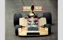 43 - Surtees TS16 Ford #TS16-01-1 - A.A.W. Racing Team