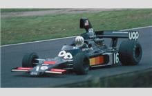 16 - Shadow DN5 Ford #DN5-2A - UOP Shadow