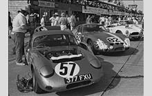 57 - Lotus Elan - Stirling Moss Auto Racing Team