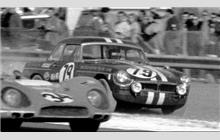79 - MGB - Waldron Motors