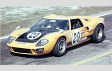 29 - Ford GT40 #1049 - Auto Enterprises