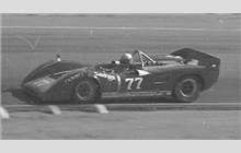 77 - Lola T163 Chevrolet - Charles P. Semple