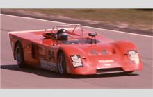 54 - Chevron B19 Ford - Red Roof Inns