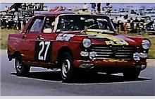 27 - Peugeot 404 - Carsons Racing Team