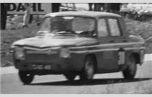 30 - Renault 8 Gordini - Team Lawson