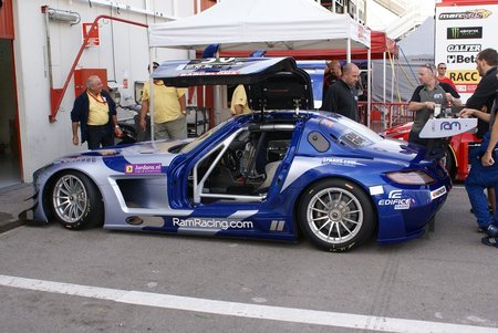 International Endurance Serie - 24 H of Barcelona trofeo Fermi Vélez (event report and photos by Raymond Bonnello) - picture number 029