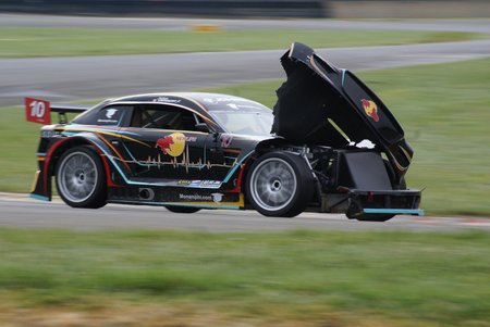 Blancpain Sprint Série 2014 - Coupes de Pâques in Nogaro (support race report by Raymond Bonnello) - picture number 026