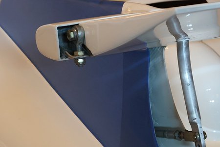 Porsche 917 Exhibition - Gargas - France (event report and photos by Raymond Bonnello) - picture number 023