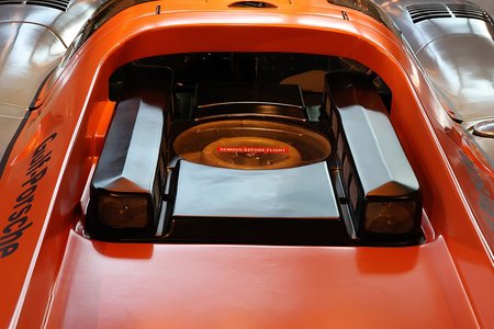 Porsche 917 Exhibition - Gargas - France (event report and photos by Raymond Bonnello) - picture number 058