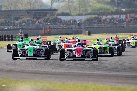 Retrospective 2017 (event report and photos by Raymond Bonnello) - picture number 067