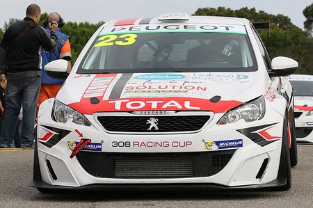 Retrospective 2017 (event report and photos by Raymond Bonnello) - picture number 084