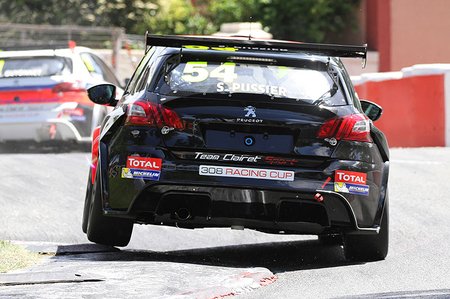 Retrospective 2017 (event report and photos by Raymond Bonnello) - picture number 085