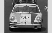 26 - Porsche 911 #303 785