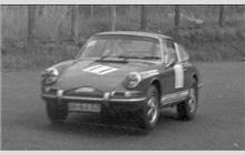 11 - Porsche 911 L - Helmut Klocke