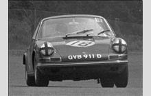 18 - Porsche 911 L - Bill Bradley