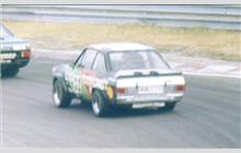 32 - Ford Escort II RS - Ronnie Scotts Club - Withersford Valprint