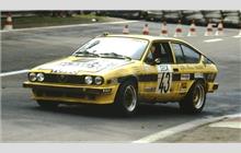 43 - Alfa Romeo Alfetta GTV6 - Luigi Racing Bastos
