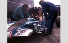 14 - Matra MS120 #MS120-01 - Equipe Matra-Elf