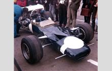 14 - Lotus 49C Ford #49/R7 - Brooke Bond Oxo Racing with Rob Walker