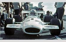14 - Brabham BT33 Ford #BT33/1 - Auto Motor Und Sport