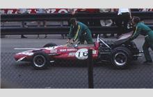 16 - McLaren M7C Ford #M7C/1 - Team Surtees