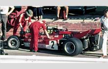 2 - Lotus 72C Ford #72/R5 - Gold Leaf Team Lotus