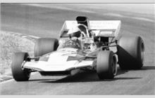 22 - Surtees TS9 Ford #TS9-004 - Brooke Bond Oxo-Rob Walker