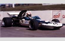 24 - Surtees TS9 Ford #TS9-002 - Auto Motor und Sport - Eiffeland Caravans - Team Surtees