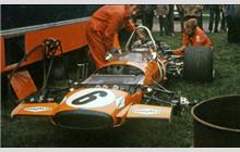 6 - McLaren M14A Ford #M14A/2 - Bruce McLaren Motor Racing