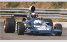 5 - Tyrrell 006 Ford #006/2 - Elf Team Tyrrell