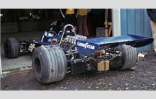 5 - Tyrrell 006 Ford #006/2 - Elf Team Tyrrell