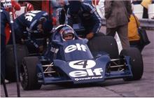 4 - Tyrrell 007 Ford #007/4 - Elf Team Tyrrell