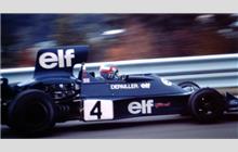 4 - Tyrrell 007 Ford #007/4 - Elf Team Tyrrell