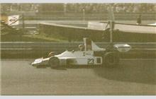 23 - Hill GH1 Ford #GH1-1 - Embassy Racing with Graham Hill