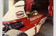 1 - McLaren M23 Ford #8-2 - Marlboro Team Texaco