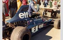 3 - Tyrrell 007 Ford #007/6-3 - Elf Team Tyrrell