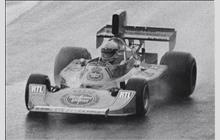 32 - Hesketh 308B Ford #308/1 - Warsteiner Brewery