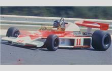 11 - McLaren M23 Ford #6 - Team McLaren