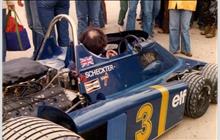3 - Tyrrell P34 Ford #P34/4 - Elf Team Tyrrell
