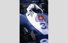 3 - Tyrrell 008 Ford #008/1 - Elf Team Tyrrell