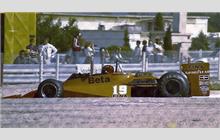 19 - Surtees TS20 Ford #TS20-01 - Beta Team Surtees