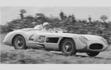 2 - Mercedes-Benz 300 SLR #0004/55 - Daimler-Benz